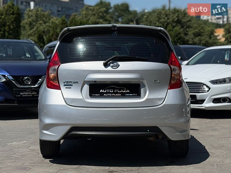 Хэтчбек Nissan Versa Note 2017 в Одессе