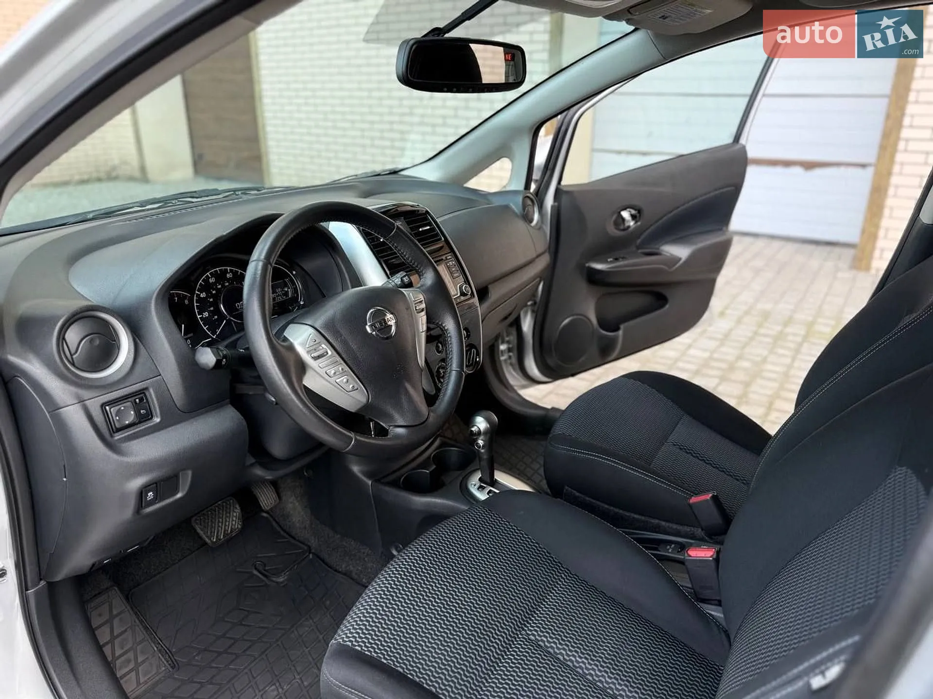 2016 Nissan Versa - мініатюра 19