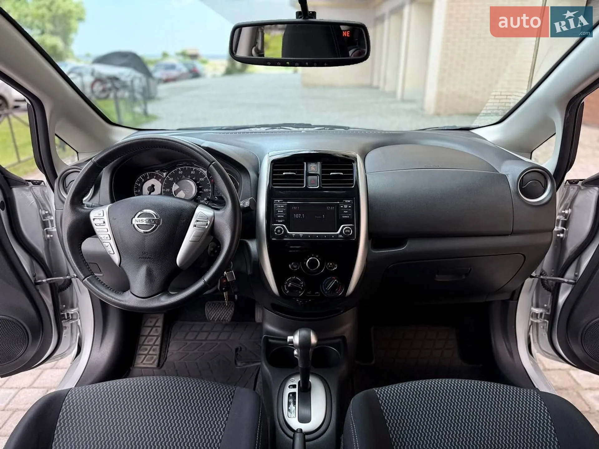 2016 Nissan Versa - мініатюра 33