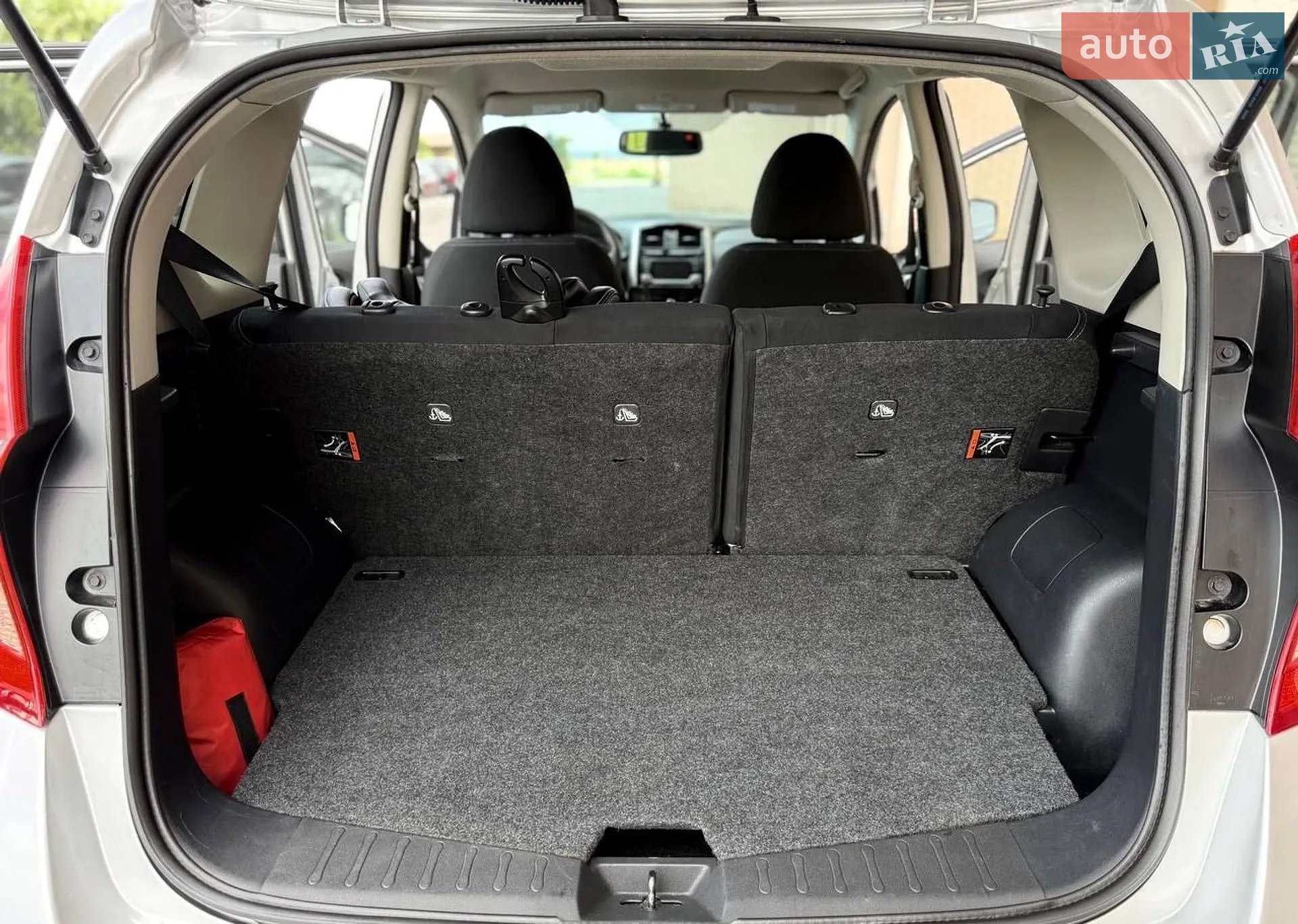 2016 Nissan Versa - мініатюра 42