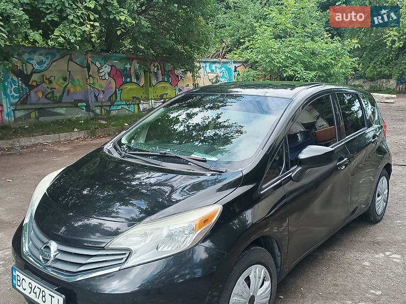 Nissan Versa Note 2015