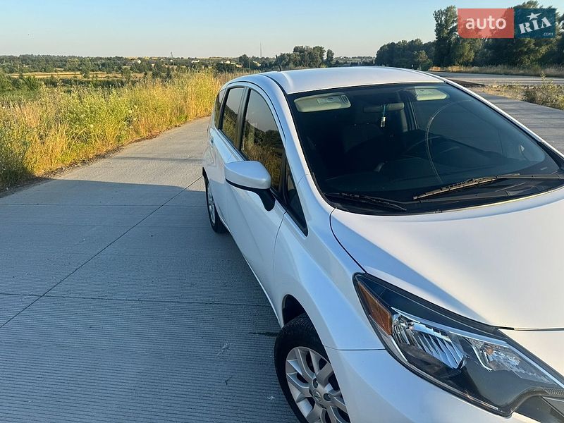 Хэтчбек Nissan Versa Note 2017 в Решетиловке