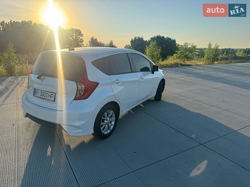 Хэтчбек Nissan Versa Note 2017 в Решетиловке