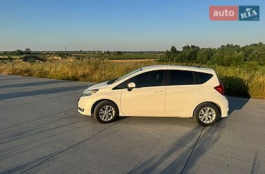 Хэтчбек Nissan Versa Note 2017 в Решетиловке