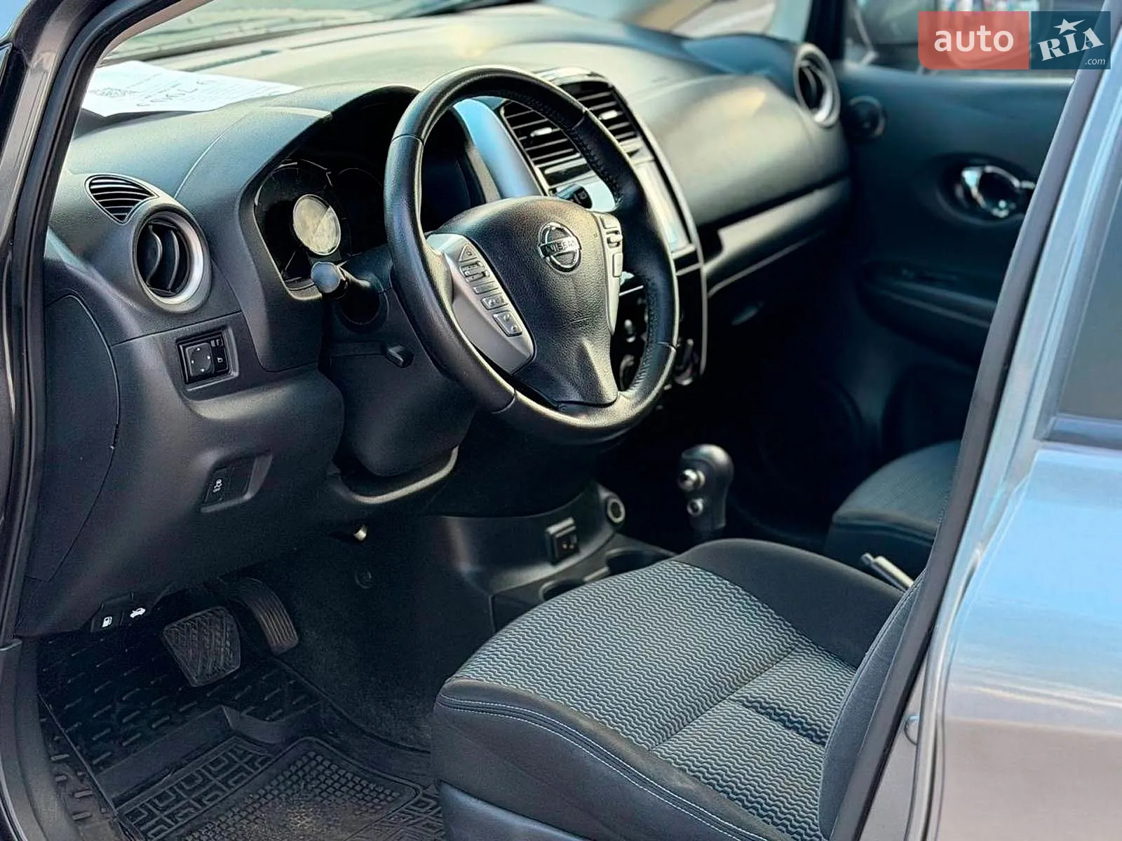 2017 Nissan Versa - мініатюра 11