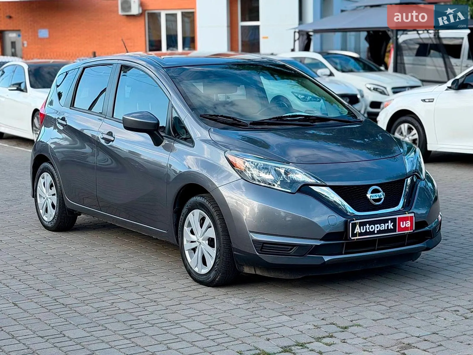 2017 Nissan Versa - мініатюра 3