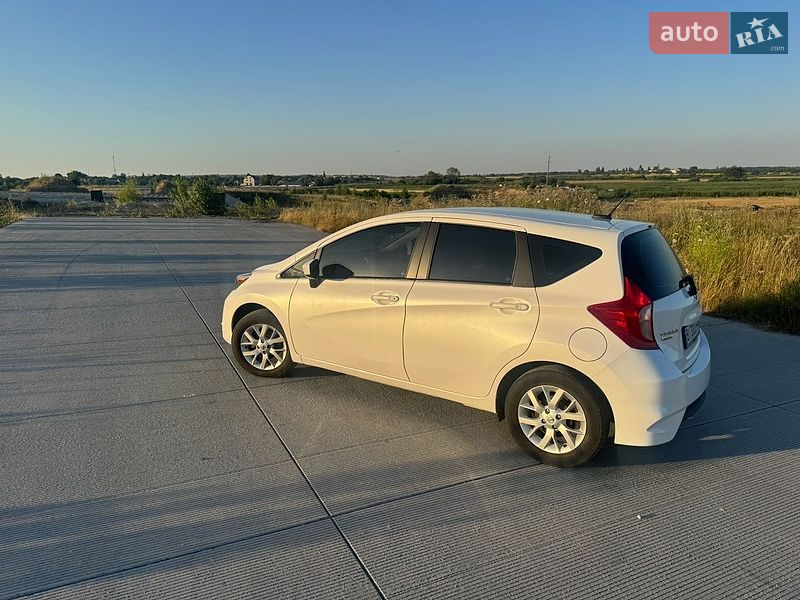 Хэтчбек Nissan Versa Note 2017 в Полтаве