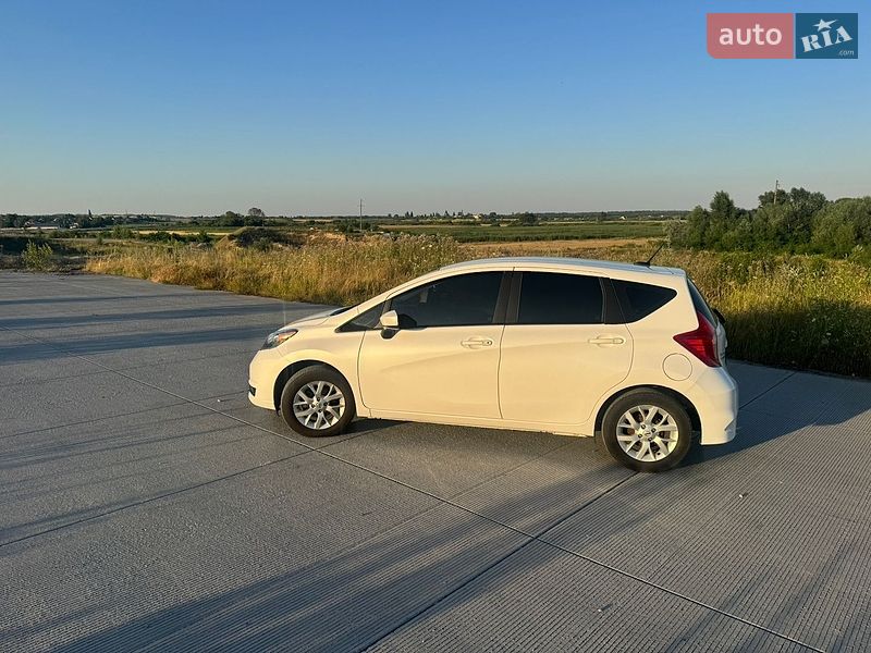 Хэтчбек Nissan Versa Note 2017 в Полтаве