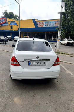 Седан Nissan Versa 2011 в Одессе