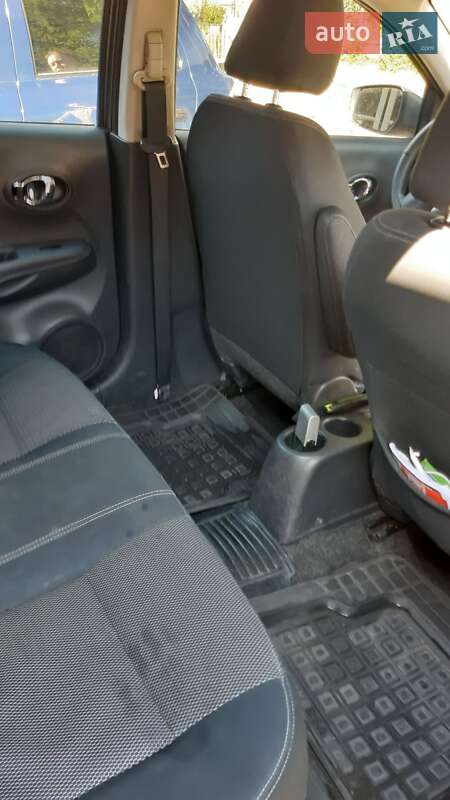 Седан Nissan Versa 2016 в Одессе