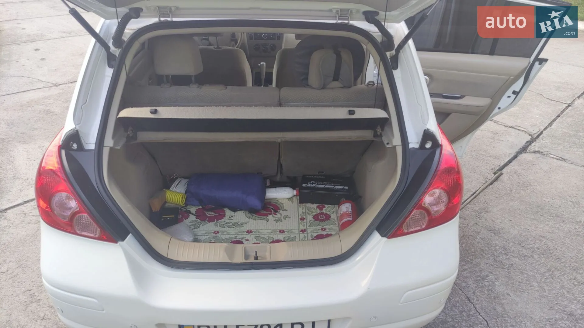 2012 Nissan Versa - мініатюра 9