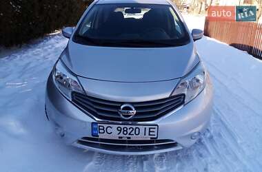 Седан Nissan Versa 2016 в Львове