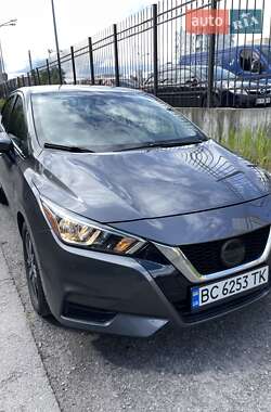 Седан Nissan Versa 2020 в Львові