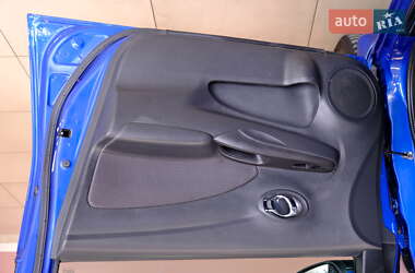 Седан Nissan Versa 2016 в 