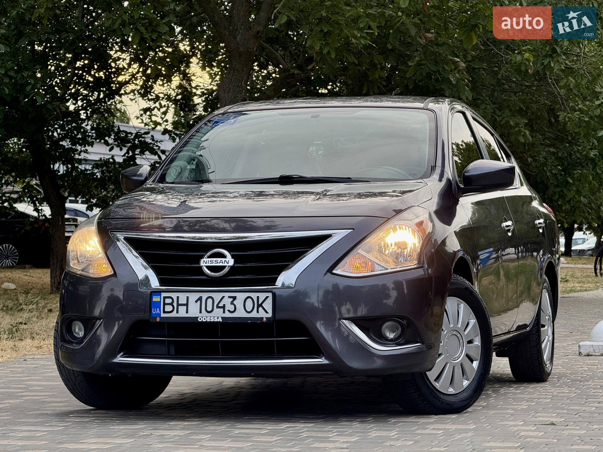 2014 Nissan Versa - мініатюра 13