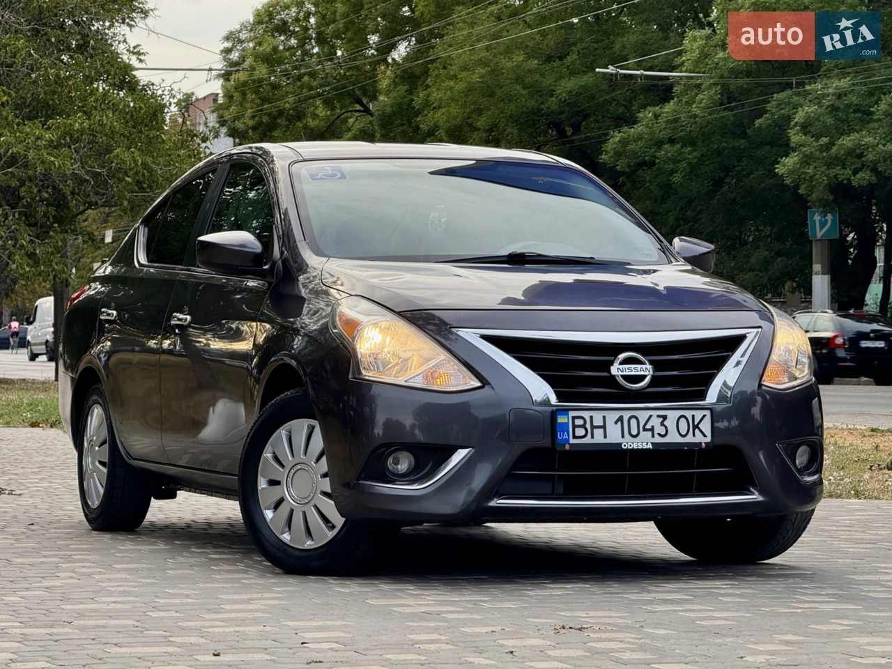 2013 Nissan Versa - мініатюра 25