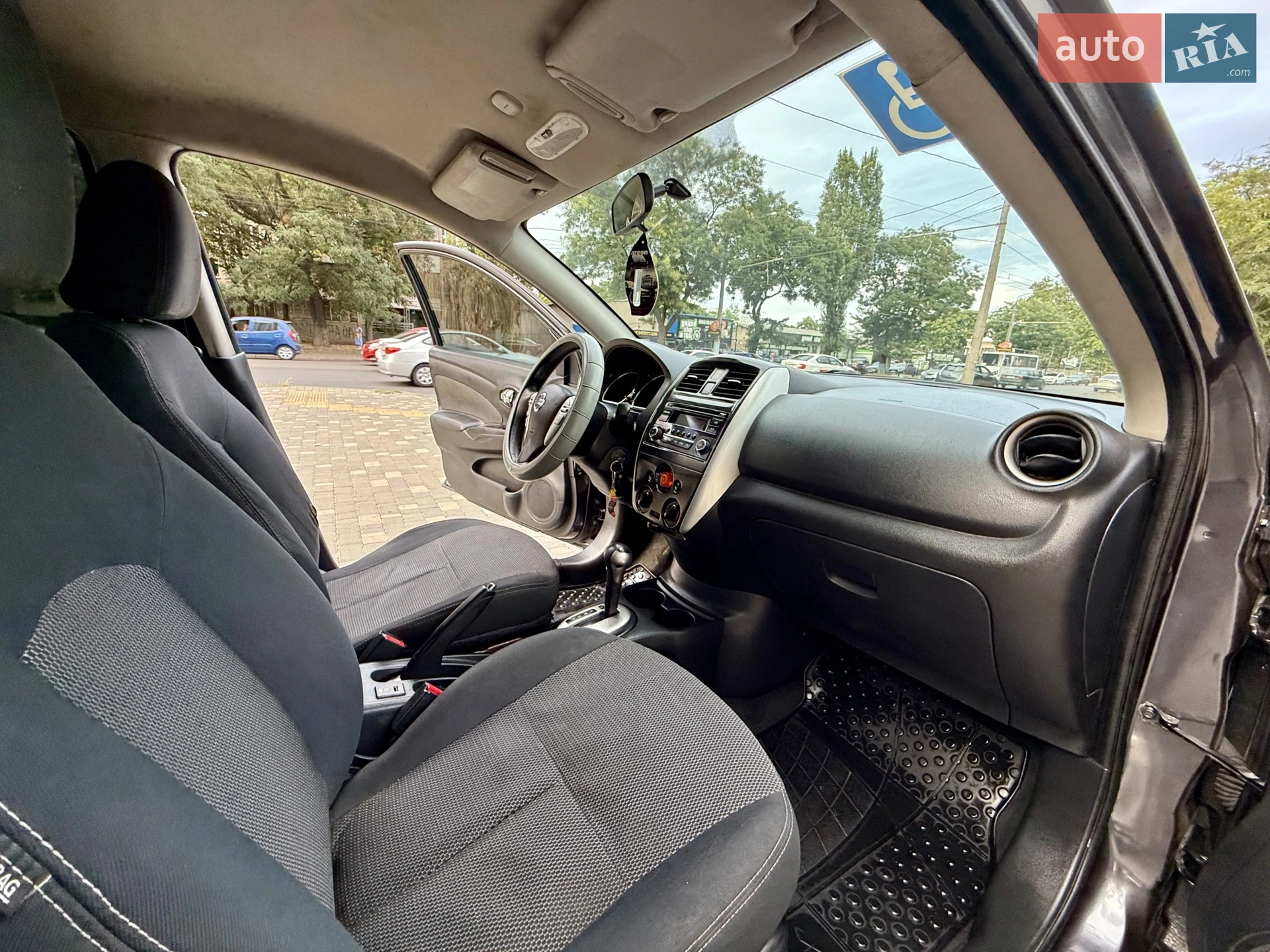2014 Nissan Versa - мініатюра 44