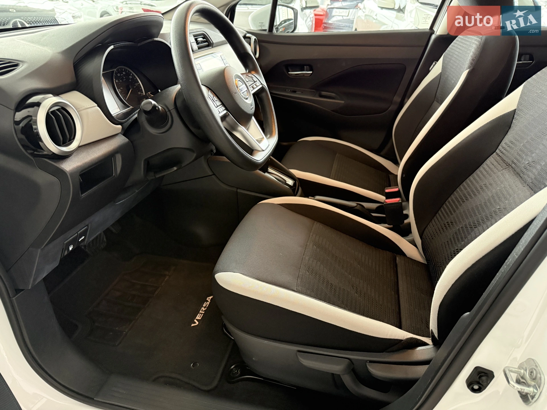 2022 Nissan Versa - мініатюра 20