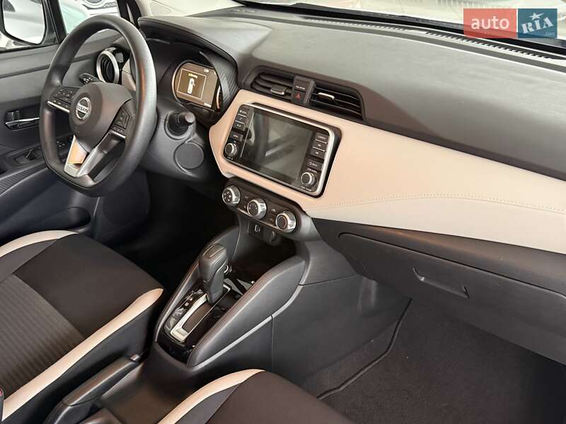 Седан Nissan Versa 2022 в Одессе