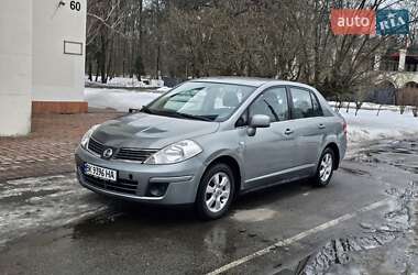 Седан Nissan Versa 2007 в Києві