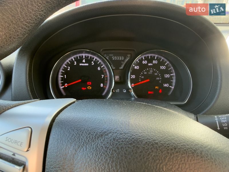 Седан Nissan Versa 2017 в Киеве