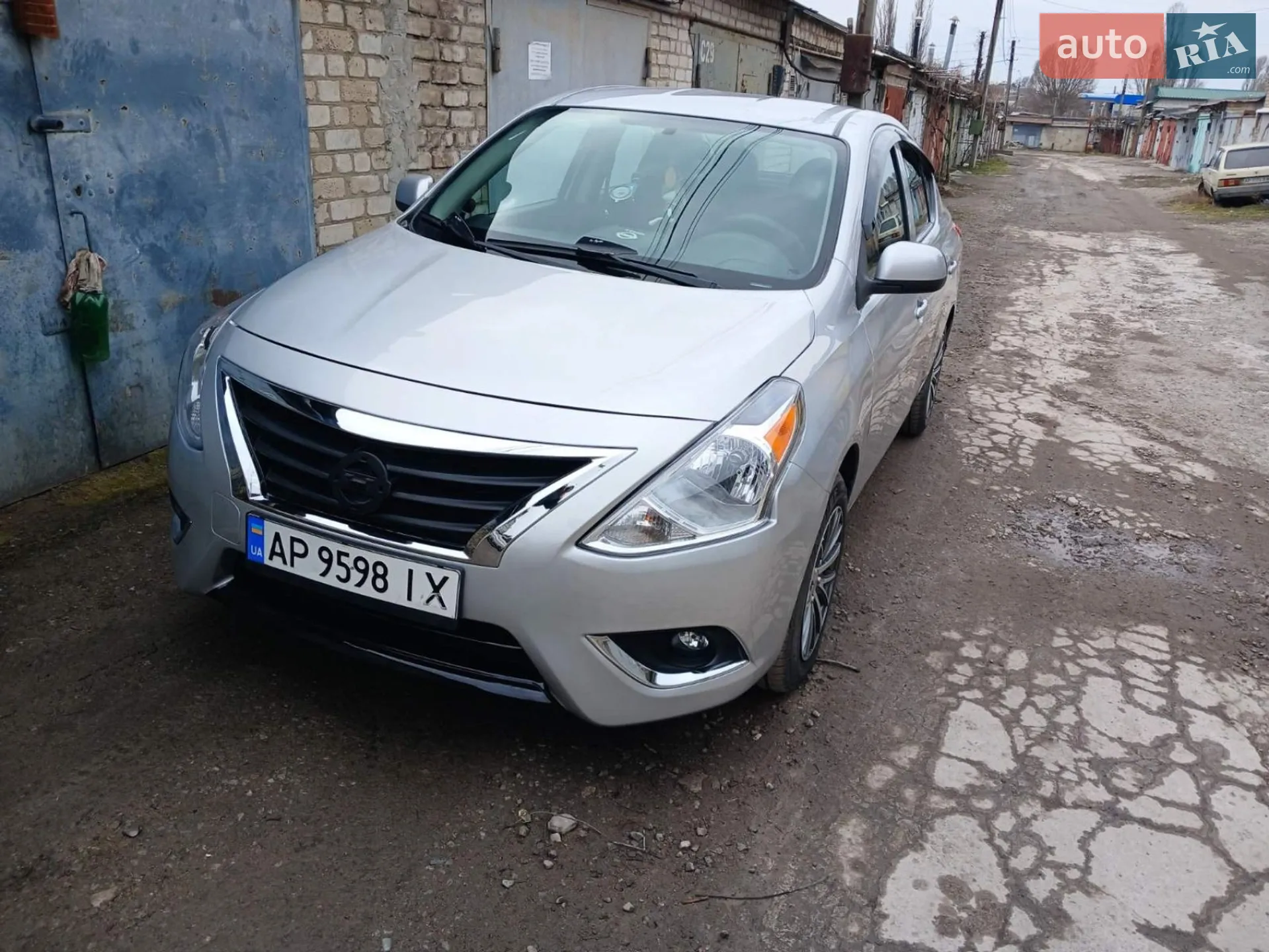 2012 Nissan Versa - мініатюра 4