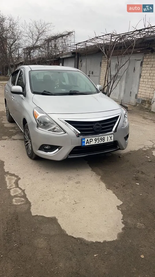 2012 Nissan Versa - мініатюра 16