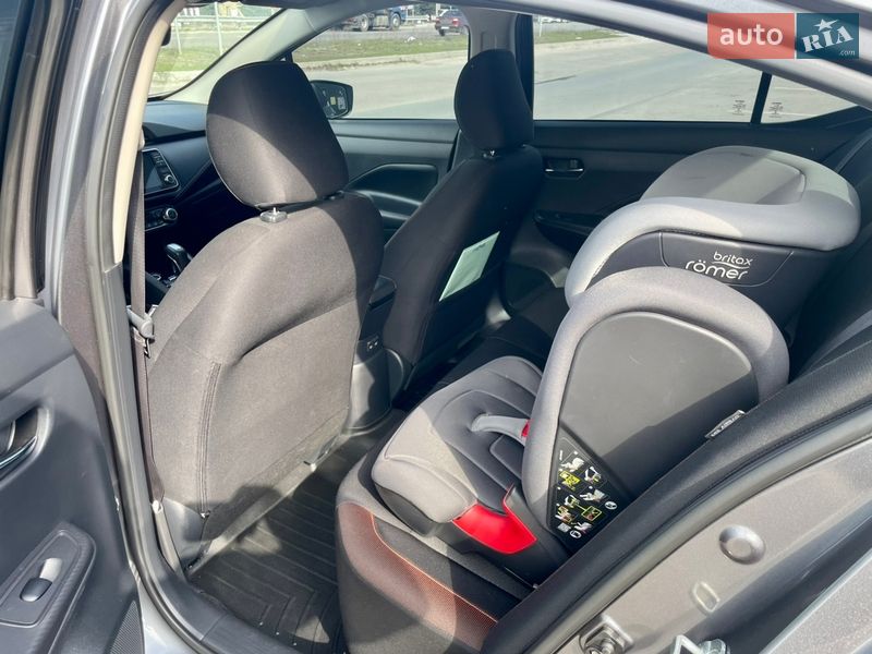 Седан Nissan Versa 2019 в Днепре