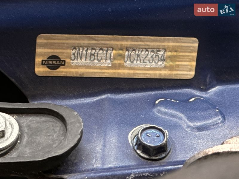 Седан Nissan Versa 2012 в Василькове