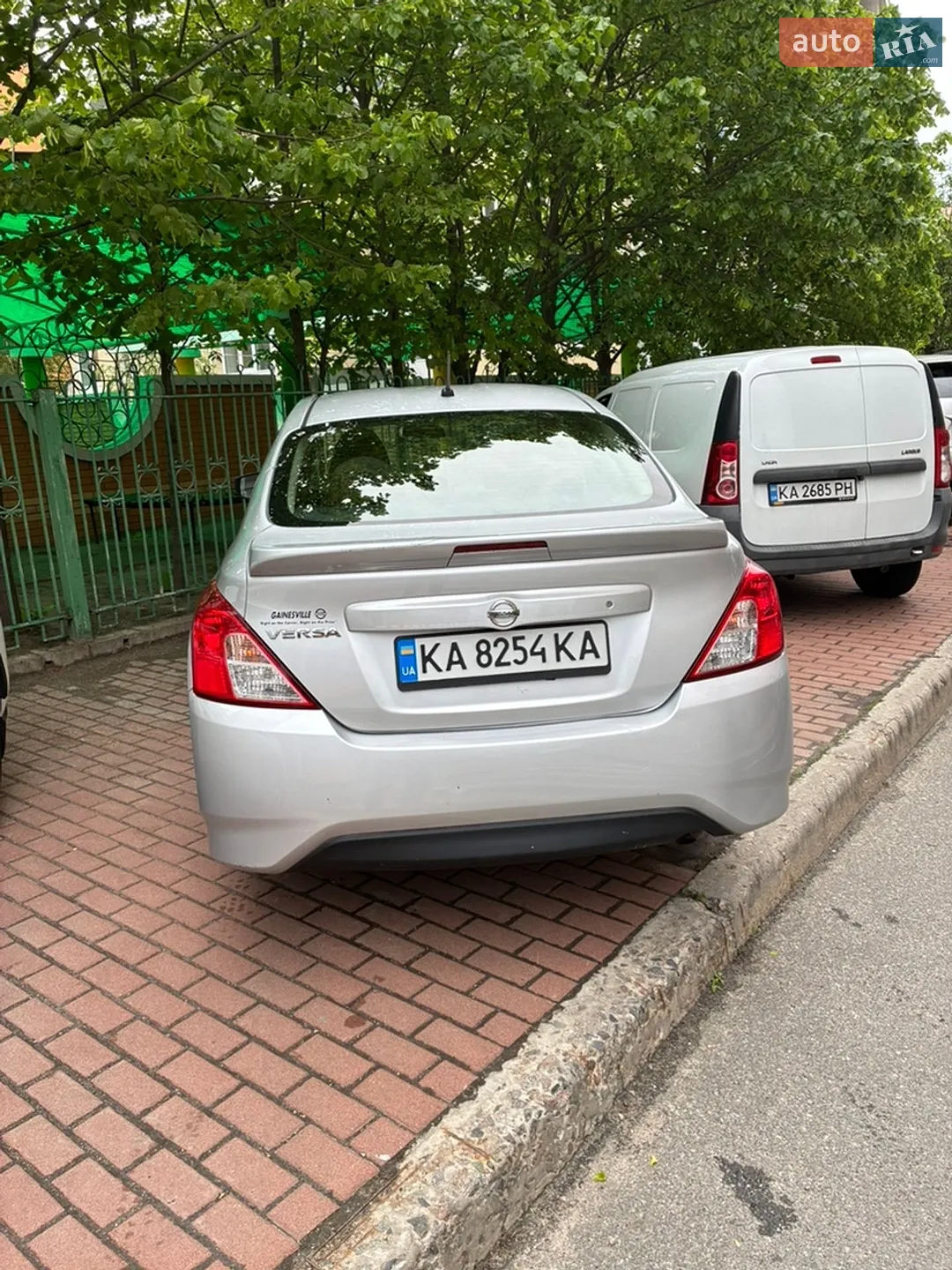 2017 Nissan Versa - мініатюра 5