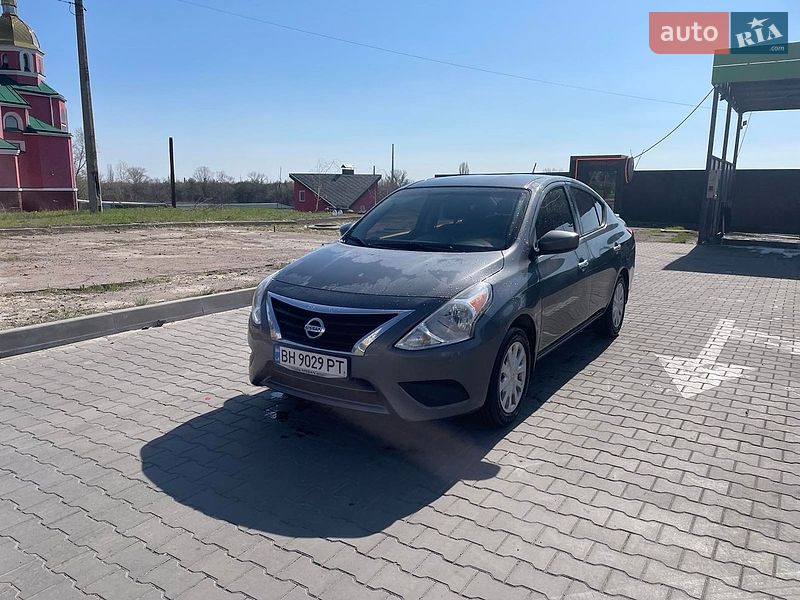 Седан Nissan Versa 2016 в Каменском фото 3 Седан Nissan Versa 2016 в Каменском