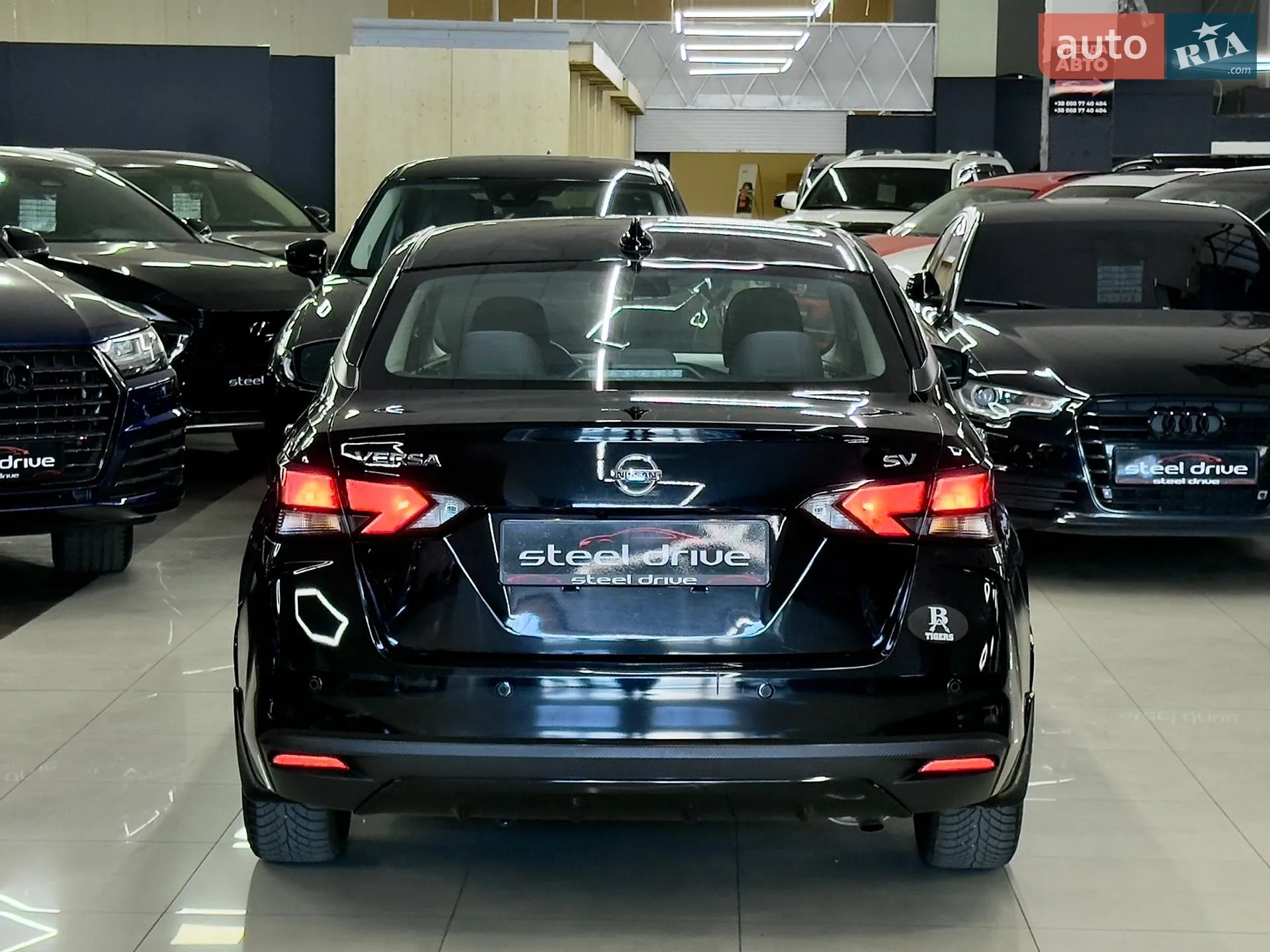 2021 Nissan Versa - мініатюра 11