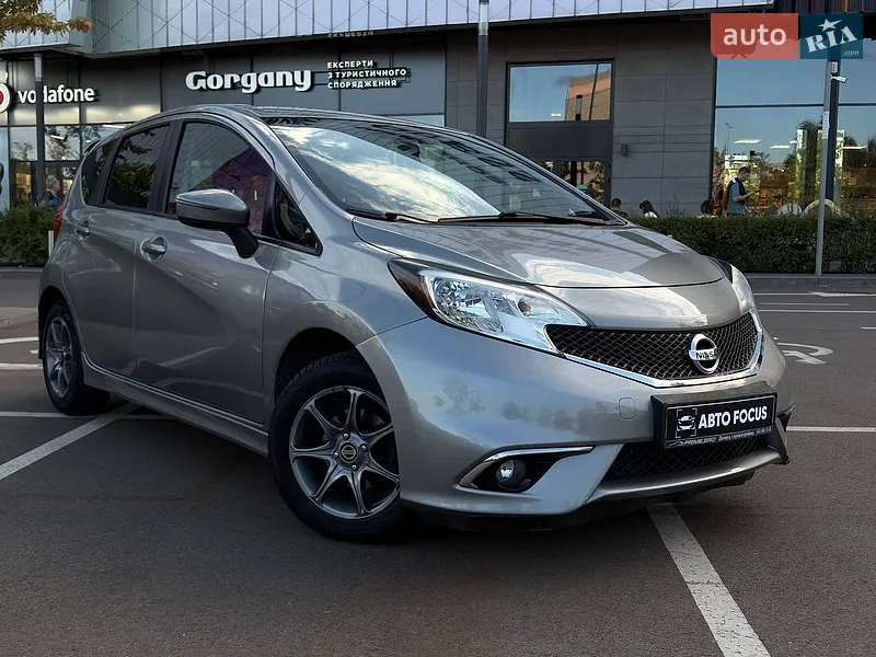 Nissan Versa 2015