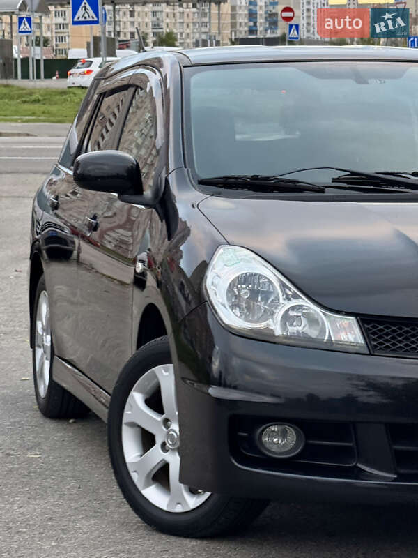 Універсал Nissan Wingroad 2013 в Києві фото 40 Універсал Nissan Wingroad 2013 в Києві