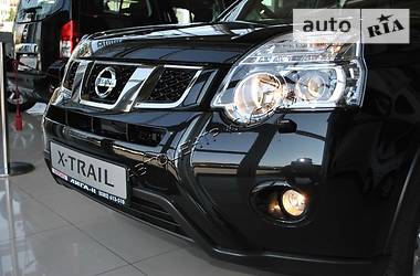 Внедорожник / Кроссовер Nissan X-Trail 2014 в 