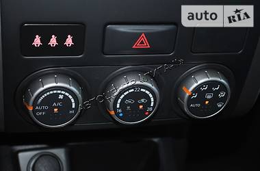 Внедорожник / Кроссовер Nissan X-Trail 2014 в 