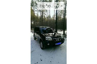 Внедорожник / Кроссовер Nissan X-Trail 2004 в Днепре