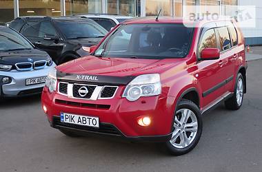 Внедорожник / Кроссовер Nissan X-Trail 2010 в Киеве