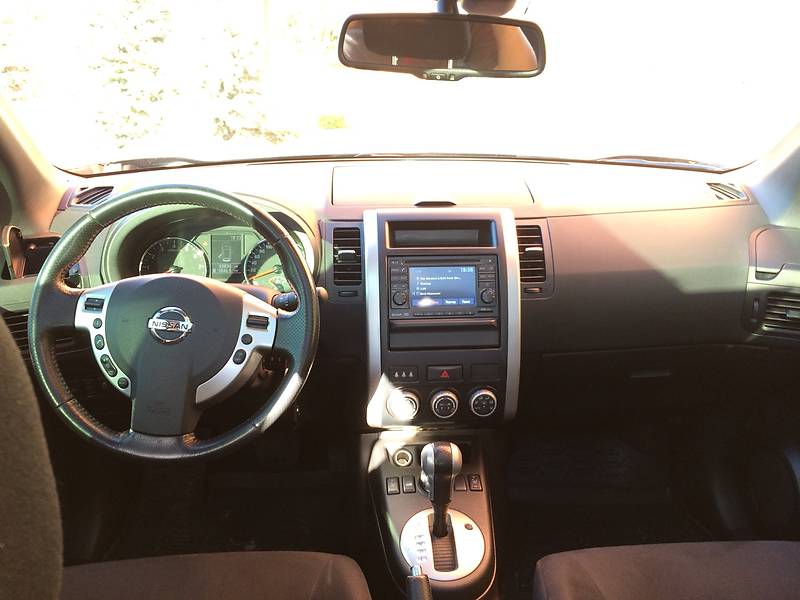 Позашляховик / Кросовер Nissan X-Trail 2011 в Вишневому фото 25 Позашляховик / Кросовер Nissan X-Trail 2011 в Вишневому