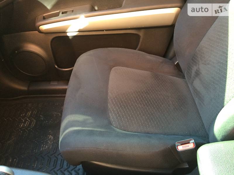 Позашляховик / Кросовер Nissan X-Trail 2011 в Вишневому фото 34 Позашляховик / Кросовер Nissan X-Trail 2011 в Вишневому