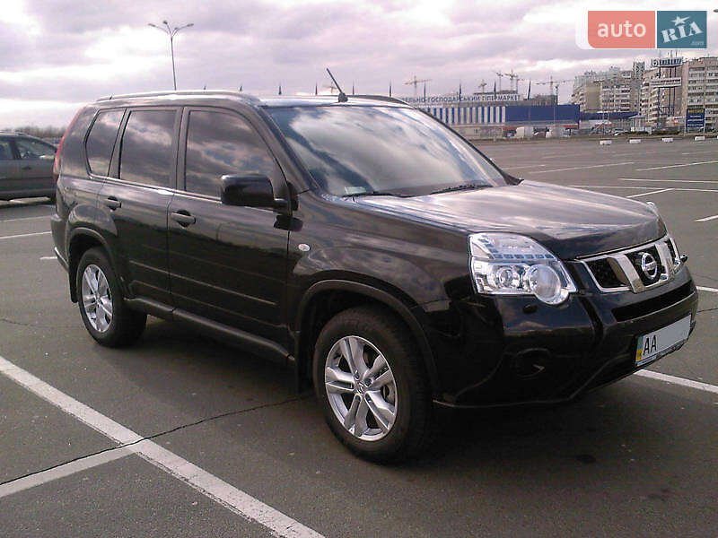 Позашляховик / Кросовер Nissan X-Trail 2010 в Києві фото Позашляховик / Кросовер Nissan X-Trail 2010 в Києві