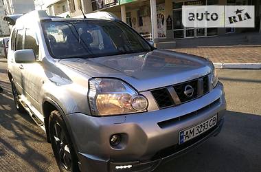 Позашляховик / Кросовер Nissan X-Trail 2007 в 