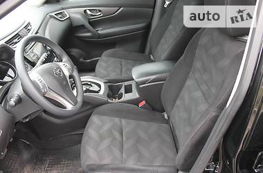 Позашляховик / Кросовер Nissan X-Trail 2014 в 
