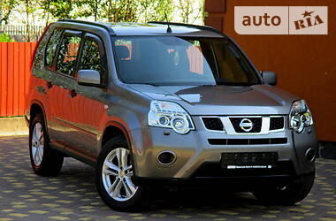 Позашляховик / Кросовер Nissan X-Trail 2012 в Івано-Франківську