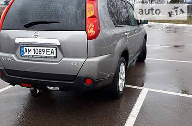 Внедорожник / Кроссовер Nissan X-Trail 2009 в 