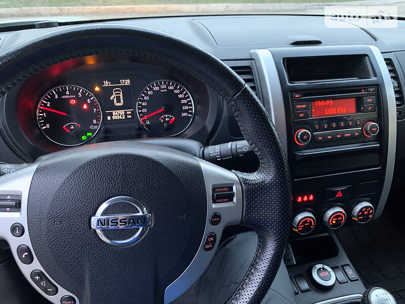 Позашляховик / Кросовер Nissan X-Trail 2012 в Кривому Розі