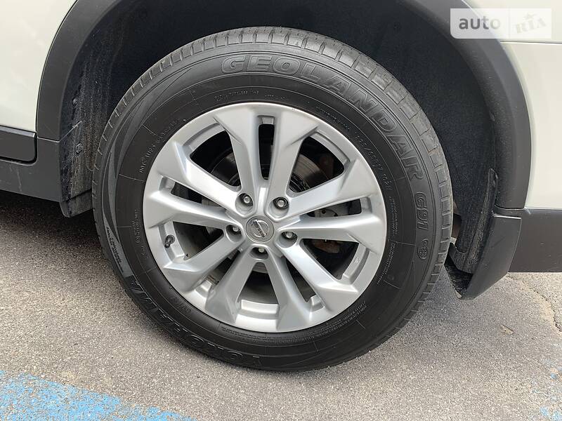 Позашляховик / Кросовер Nissan X-Trail 2016 в Вінниці