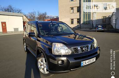 Позашляховик / Кросовер Nissan X-Trail 2008 в 