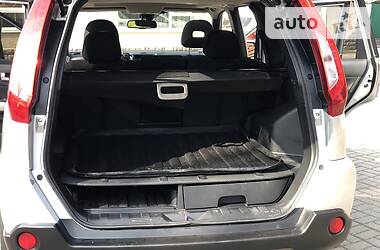 Позашляховик / Кросовер Nissan X-Trail 2012 в 