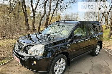 Позашляховик / Кросовер Nissan X-Trail 2008 в 